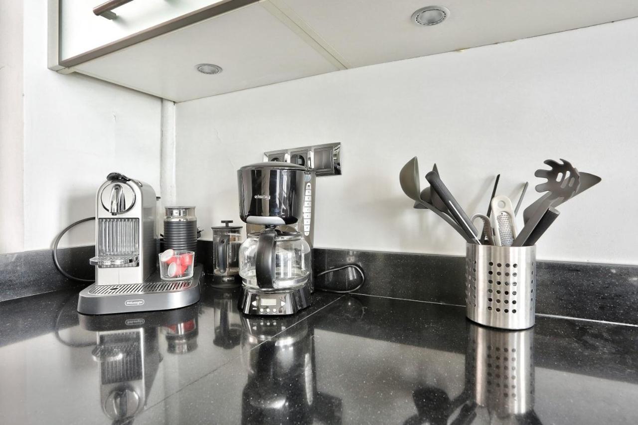 Appartement Quartier Champs-Elysees 4 Free Netflix Paris Dış mekan fotoğraf