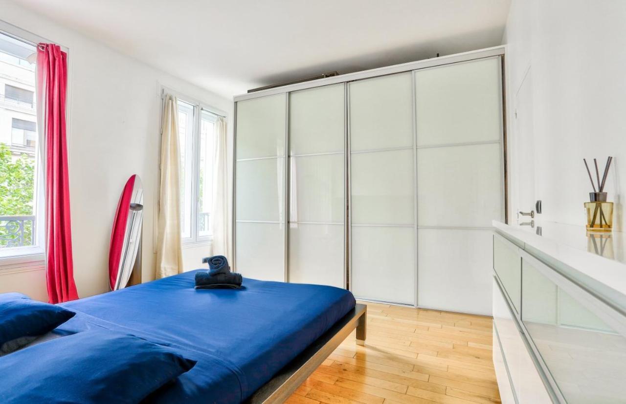 Appartement Quartier Champs-Elysees 4 Free Netflix Paris Dış mekan fotoğraf